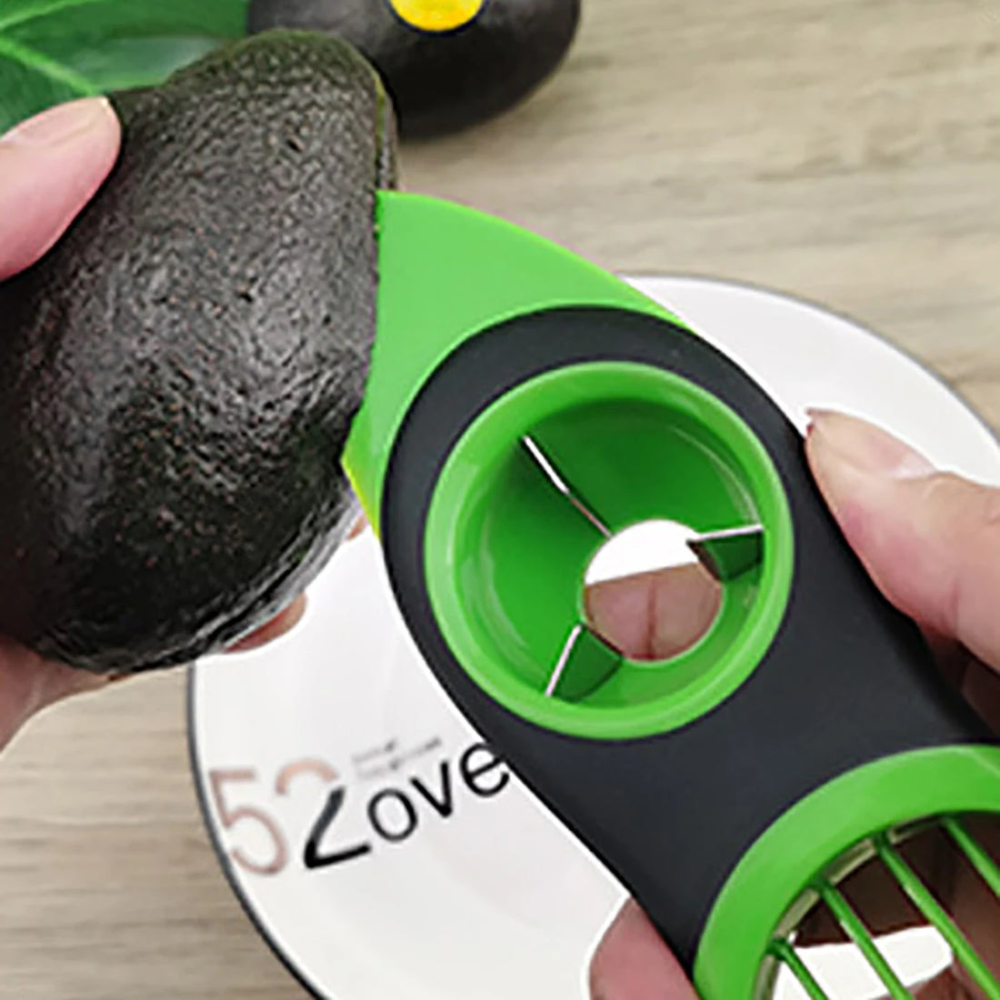 FRESHLIO™ Avocado Slicer